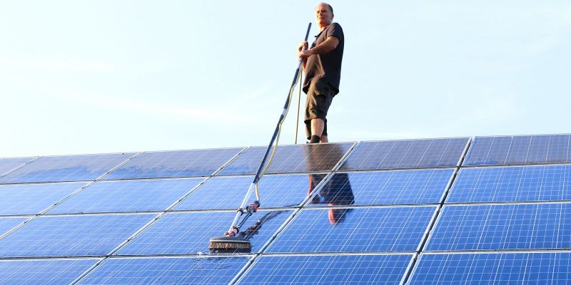 Solar Panel cleaning Service